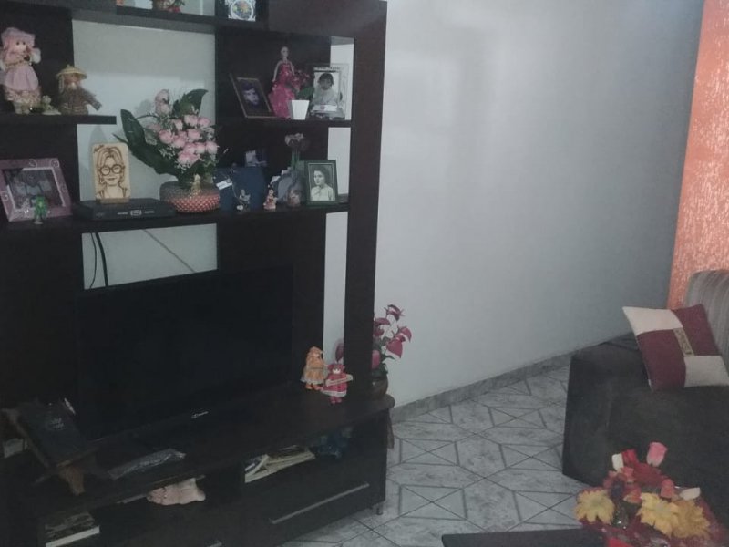 Casa à venda Conjunto Habitacional Águia de Haia com 306m² e 4 quartos por R$ 380.000 - 1575183388-18-sala-casa-terrea.jpeg