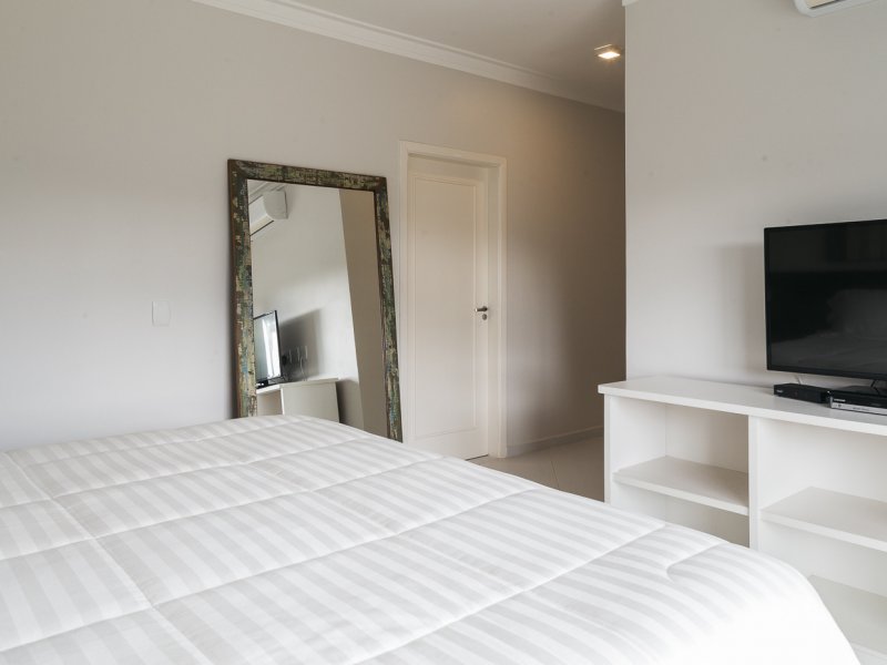 Casa de condomínio à venda Jardim São Marcos com 470m² e 4 quartos por R$ 2.115.000 - 1409945603-img-1717.jpg