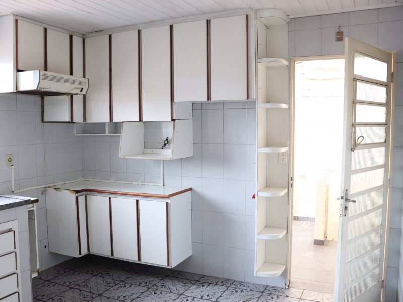 Casa à venda São Lucas com 160m² e 4 quartos por R$ 360.000 - 982197415-img-0283-min.JPG
