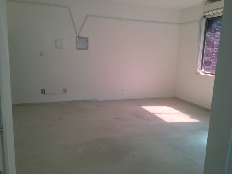 Comercial à venda Copacabana com 168m² e  quartos por R$ 1.700.000 - 1643834729-img-3428.JPG