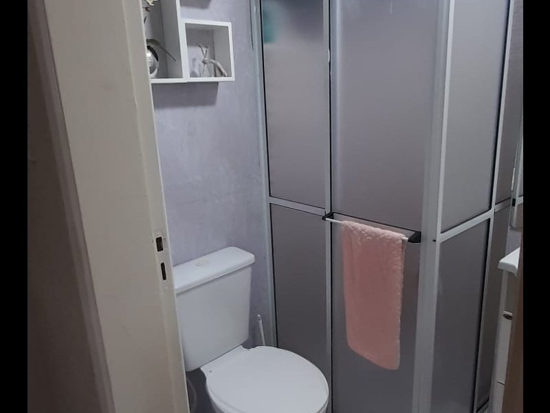 Apartamento à venda Jardim Silvestre com 44m² e 2 quartos por R$ 180.000 - 218928224-banheiro.jpg