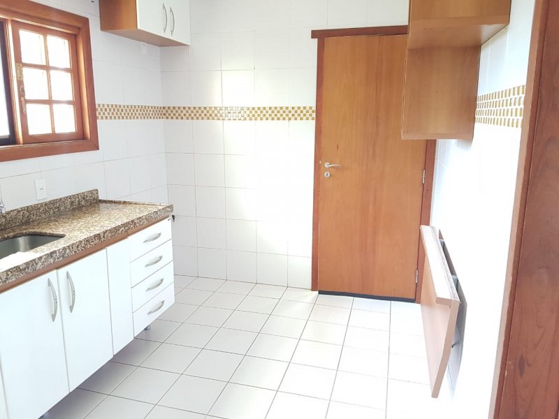 Casa de condomínio à venda Pendotiba com 150m² e 3 quartos por R$ 650.000 - 758235628-img-20190312-wa0057.jpg