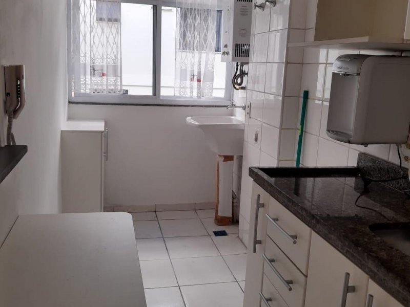 Apartamento à venda Praça Seca com 50m² e 2 quartos por R$ 190.000 - 893635075-area-de-servico.jpg