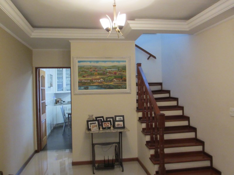 Casa à venda Vila Carolina com 130m² e 4 quartos por R$ 680.000 - 267638297-casa-26.JPG