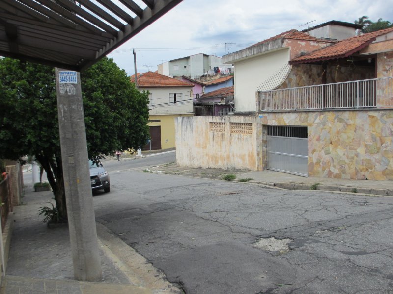 Casa à venda Vila Carolina com 130m² e 4 quartos por R$ 680.000 - 476215168-casa-55.JPG