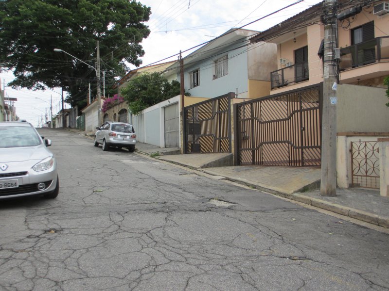Casa à venda Vila Carolina com 130m² e 4 quartos por R$ 680.000 - 757246780-casa-51.JPG