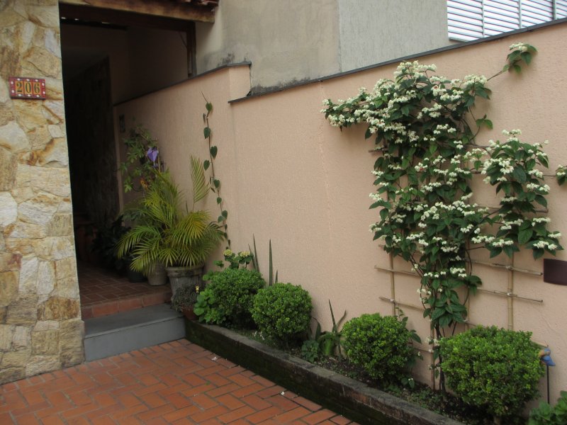 Casa à venda Vila Carolina com 130m² e 4 quartos por R$ 680.000 - 800759279-casa-46.JPG