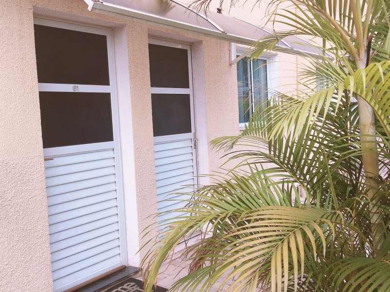 Casa de condomínio à venda Jardim São Nicolau com 54m² e 2 quartos por R$ 240.000 - 1547367946-44d0bded-f903-46e1-98f2-0ca04c721ec1.jpeg