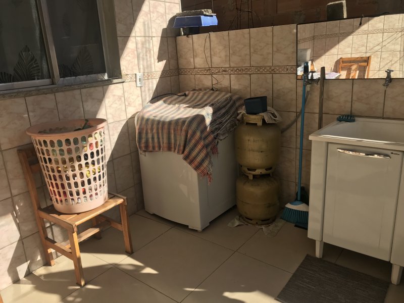 Casa à venda Jacarepaguá com 290m² e 2 quartos por R$ 290.000 - 708126369-1e1068ee-e624-4e82-80e5-a6dffad8bc4b.jpeg