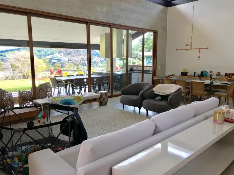 Casa de condomínio à venda Jardim Maristela com 520m² e 4 quartos por R$ 3.700.000 - 1686728527-f1f0cbd5-2083-40eb-a2c3-34e3087df106.jpeg