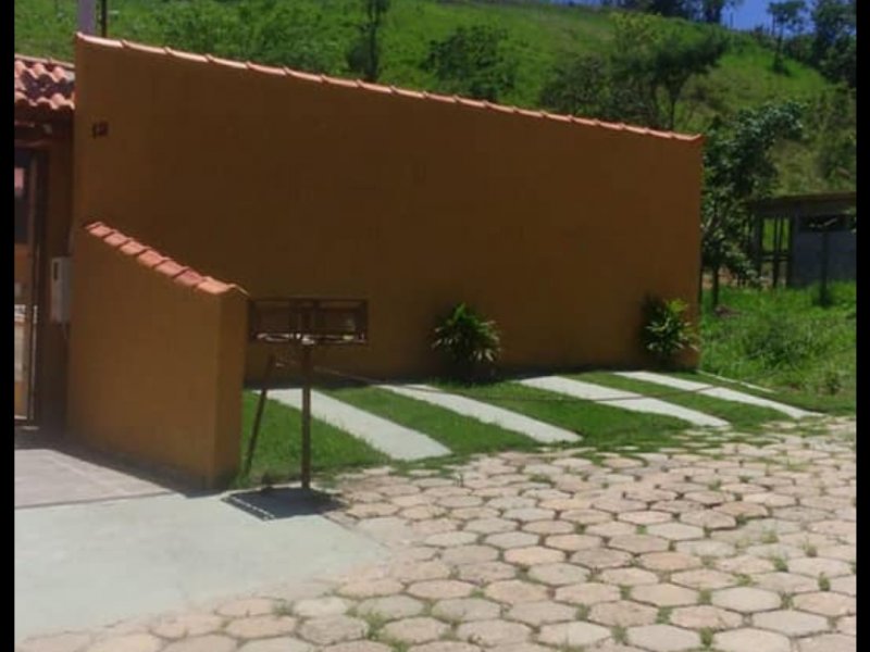 Chácara à venda Chácara Guanabara com 660m² e 2 quartos por R$ 320.000 - 1798191330-screenshot-20190625-091250-facebook.jpg