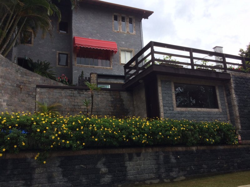 Casa à venda Itaipava com 1140m² e 6 quartos por R$ 1.700.000 - 1158216179-484bd617-36d3-41a9-a878-4c0d6704ef1e.jpeg