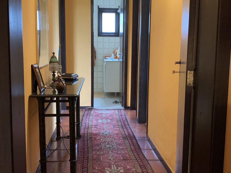 Casa à venda Itaipava com 1140m² e 6 quartos por R$ 1.700.000 - 2020212636-f5364a91-5ebd-49d3-8099-cb9e7511a720.jpeg