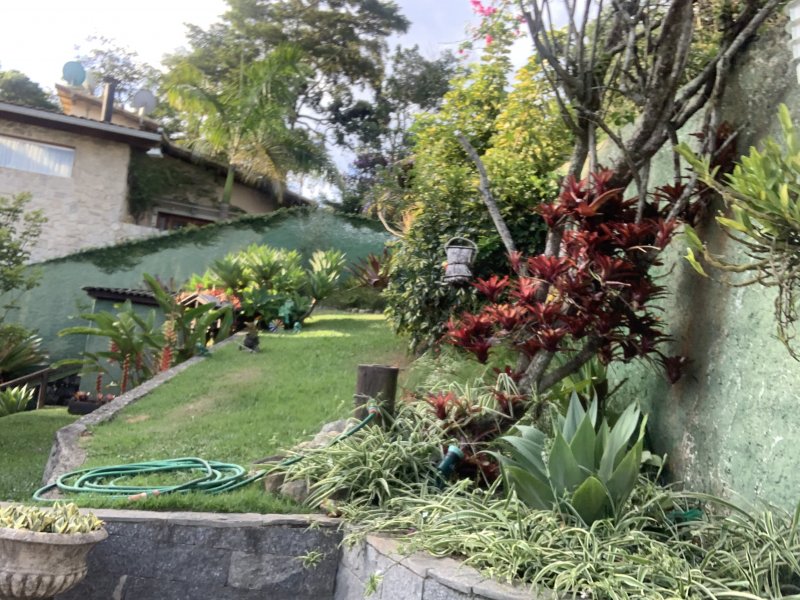 Casa à venda Itaipava com 1140m² e 6 quartos por R$ 1.700.000 - 827898618-f2fcbdc9-510d-4330-beec-0e4334ecb4b7.jpeg