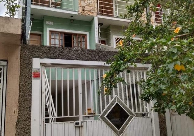 imóvel com 142m²
