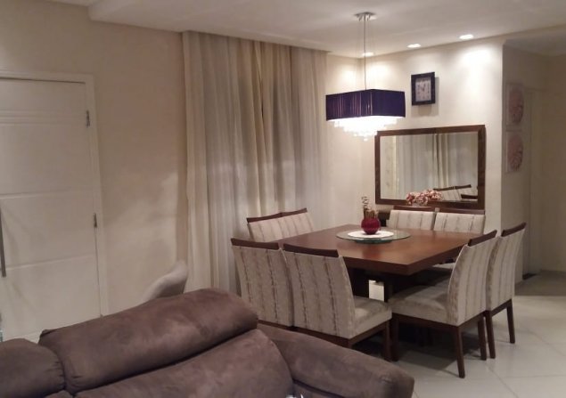 imóvel com 170m²