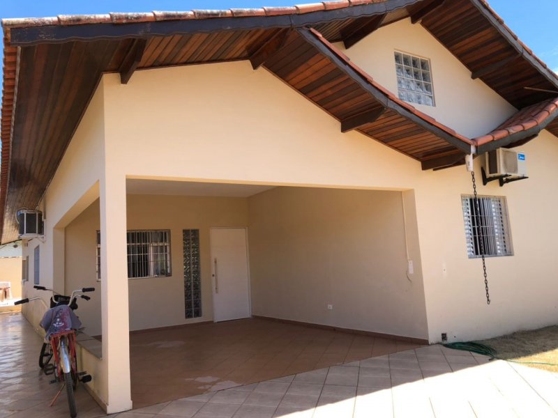 Casa à venda Jardim Rio da Praia com 250m² e 3 quartos por R$ 650.000 - 1941103127-643db0ea-611b-4b86-8dfb-90ec4abcb689.jpeg