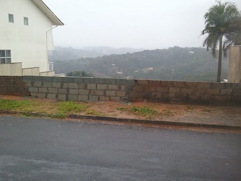 Terreno à venda Jardim Caxambu com 516m² e 0 quartos por R$ 320.000 - 1964875362-img-20190603-wa0022.jpg