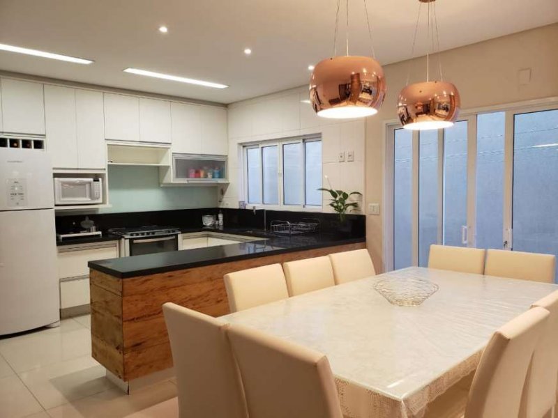 Casa à venda Presidente Altino com 342m² e 3 quartos por R$ 1.050.000 - 1993935188-083bfb4a-d8f3-400d-bec3-82f14afcb5e7.jpeg