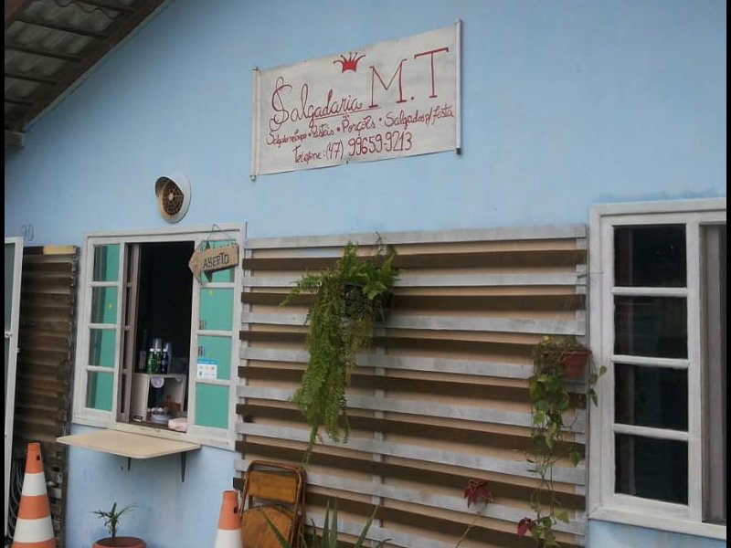 Casa para alugar Centro com 110m² e 3 quartos por R$ 140.000 - 1178249367-carlos-e-cris-casa-16.jpg