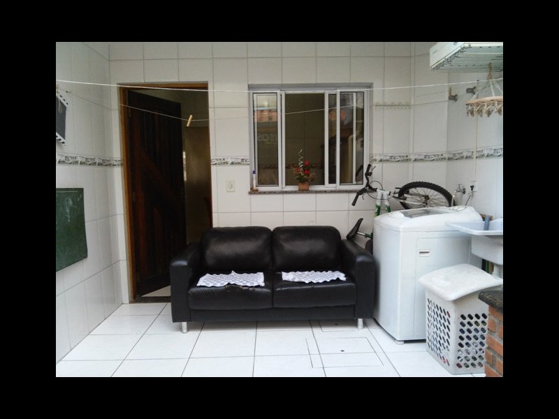 Casa à venda Jardim Três Marias com 80m² e 2 quartos por R$ 380.000 - 1727395996-lavanderia.jpg