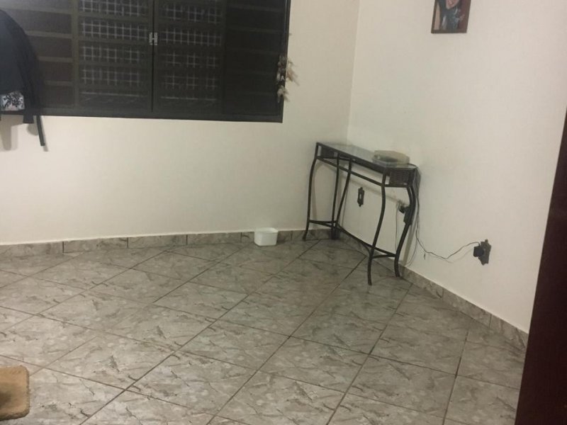 Casa à venda Jardim São José com 260m² e 2 quartos por R$ 160.000 - 239906085-whatsapp-image-2019-07-02-at-13.jpeg