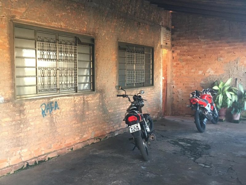 Casa à venda Jardim São José com 260m² e 2 quartos por R$ 160.000 - 740556935-whatsapp-image-2019-07-02-at-13.jpeg
