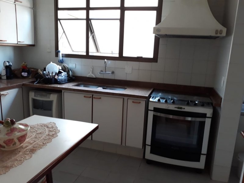 Apartamento à venda Centro com 209m² e 3 quartos por R$ 950.000 - 1720999943-0f775372-d93d-44c9-8a11-a45a47495fdf.JPG