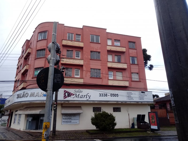 imóvel com 72m² - Mercês - Curitiba
