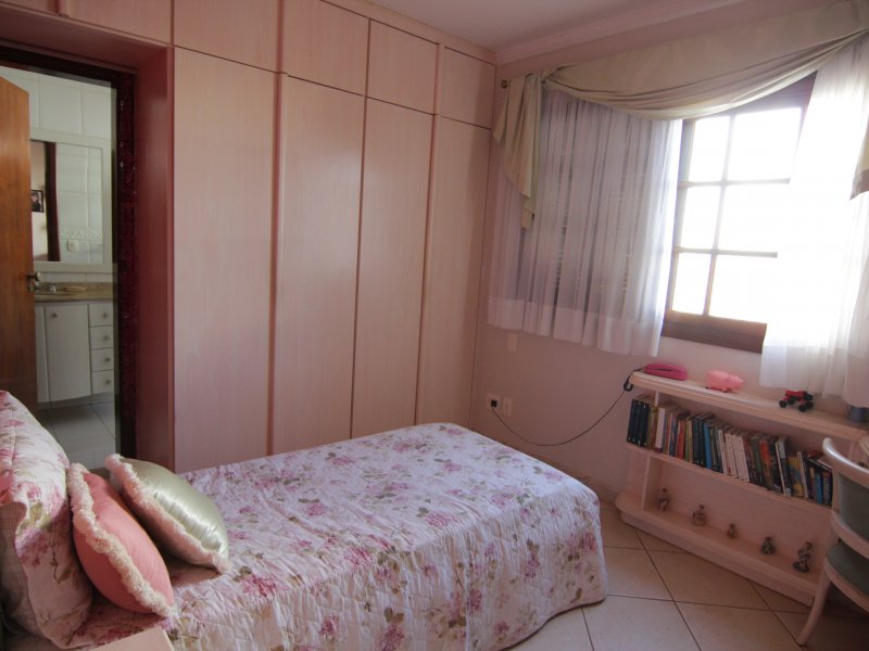 Casa à venda Jardim Colina com 405m² e 4 quartos por R$ 1.300.000 - 1441008911-img-2207.JPG