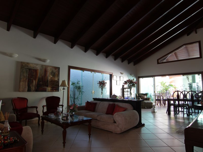 Casa à venda Jardim Colina com 405m² e 4 quartos por R$ 1.300.000 - 1646707791-img-2165.JPG