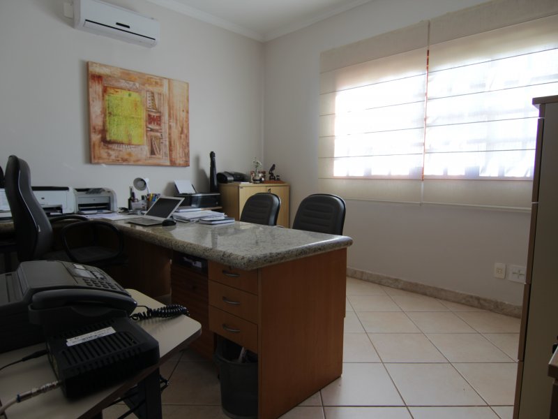 Casa à venda Jardim Colina com 405m² e 4 quartos por R$ 1.300.000 - 1993307982-img-2186.JPG