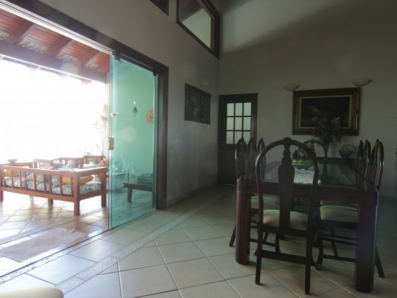 Casa à venda Jardim Colina com 405m² e 4 quartos por R$ 1.300.000 - 766248207-img-2170.JPG