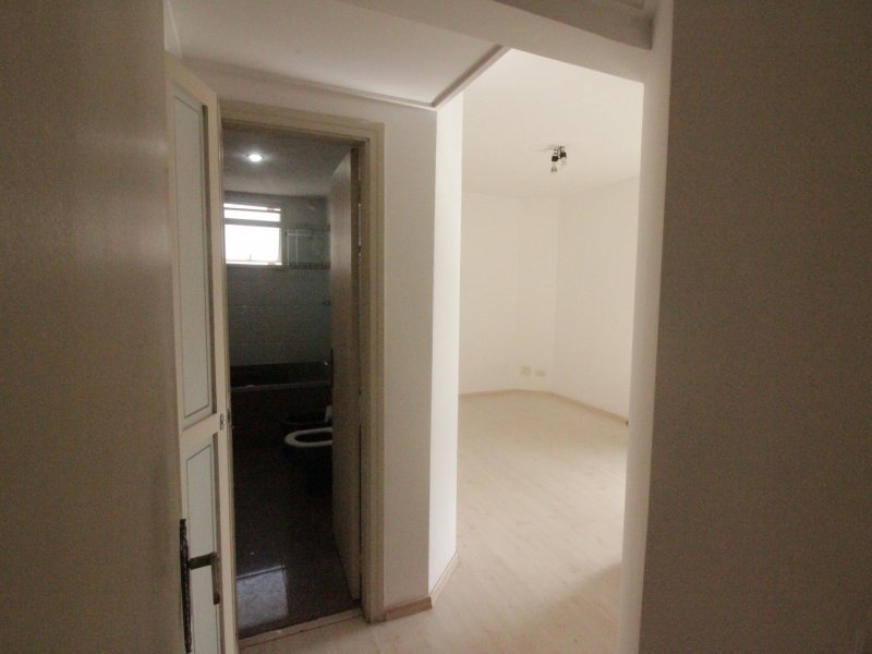 Apartamento à venda Morumbi com 156m² e 3 quartos por R$ 710.000 - 752366024-img-3918.JPG