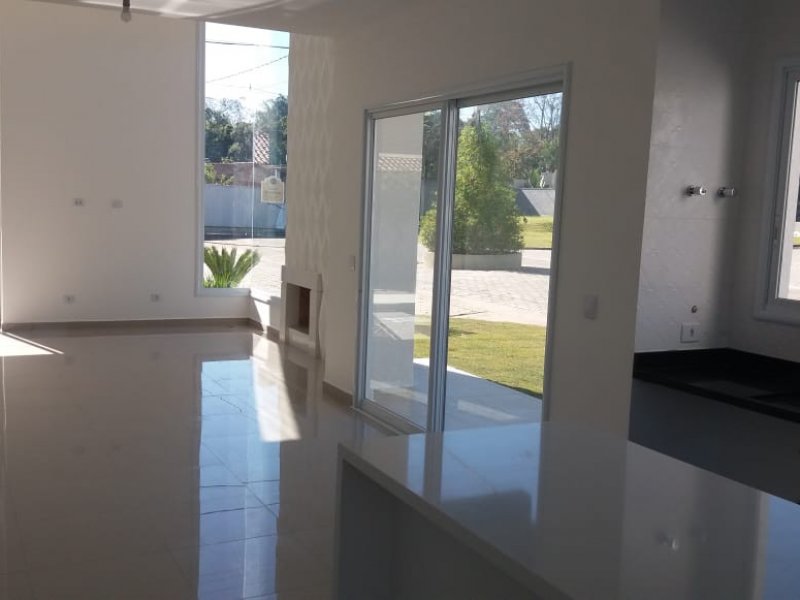 imóvel com 250m² - Botujuru - Mogi das Cruzes