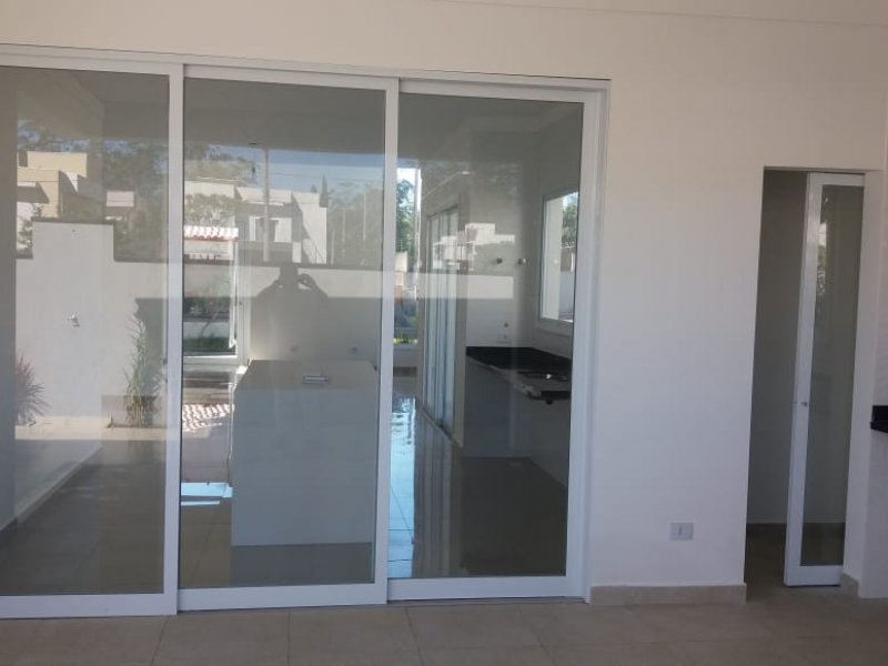 imóvel com 250m² - Botujuru - Mogi das Cruzes