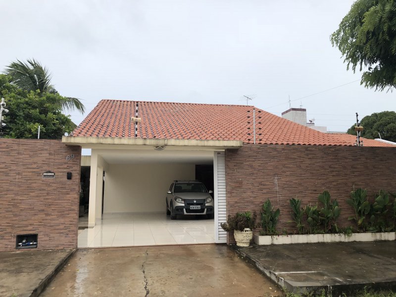 Casa à venda Jardim Atlantica com 352m² e 5 quartos por R$ 1.300.000 - 1383347370-img-2664.JPG