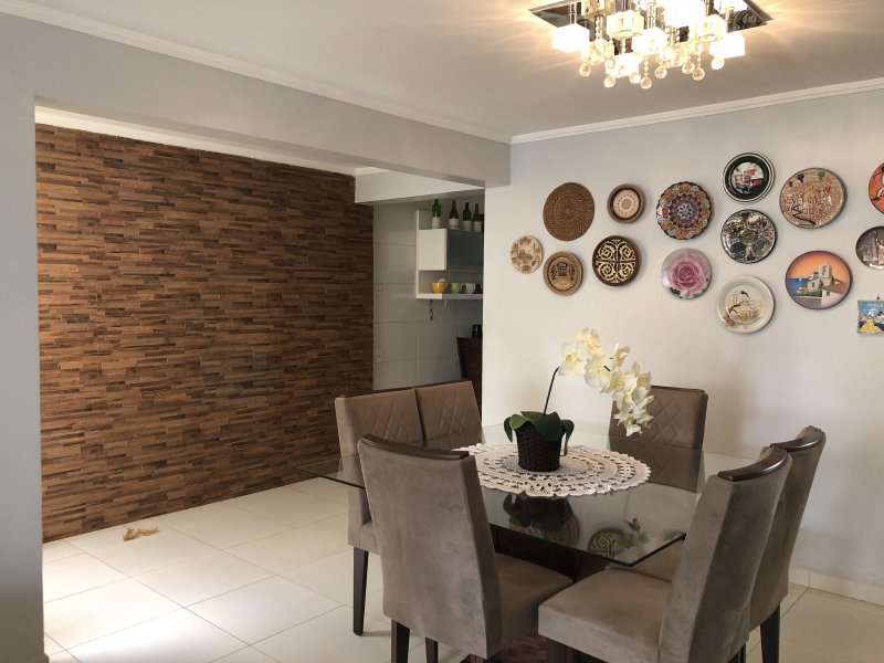 Casa à venda Jardim Atlantica com 352m² e 5 quartos por R$ 1.300.000 - 1430510400-img-2636.JPG