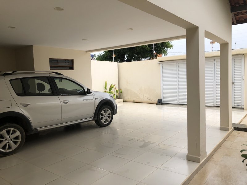 Casa à venda Jardim Atlantica com 352m² e 5 quartos por R$ 1.300.000 - 1908840179-img-2660.JPG