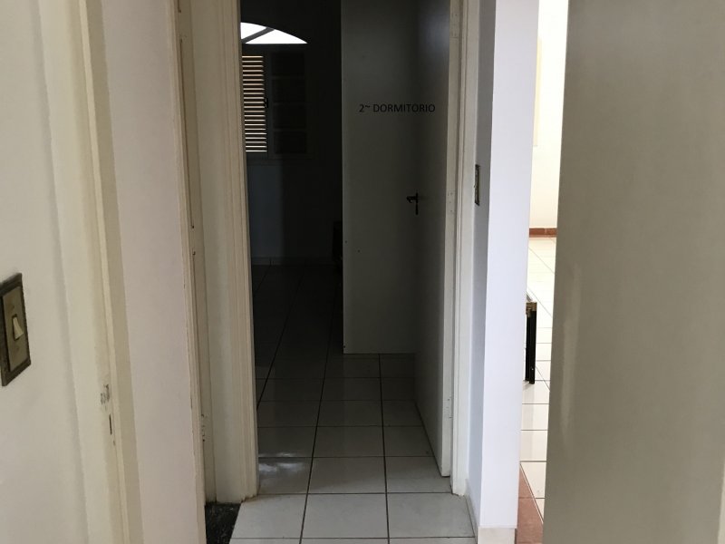 Casa à venda Jardim Mariluz com 100m² e 2 quartos por R$ 300.000 - 217060445-iphone-tato-18-19-542.JPG