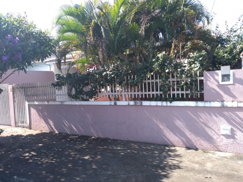Casa à venda Jardim Mariluz com 100m² e 2 quartos por R$ 300.000 - 579370499-sp1.jpg