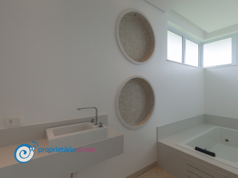 Casa de condomínio à venda Alphaville com 700m² e 5 quartos por R$ 4.600.000 - img-6671.jpg