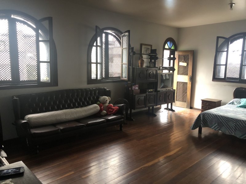 Casa à venda Jardim Nova América com 529m² e 5 quartos por R$ 1.000.000 - 1929230291-928f2c2c-8dcc-45a1-9a03-a35f61370a05.jpeg