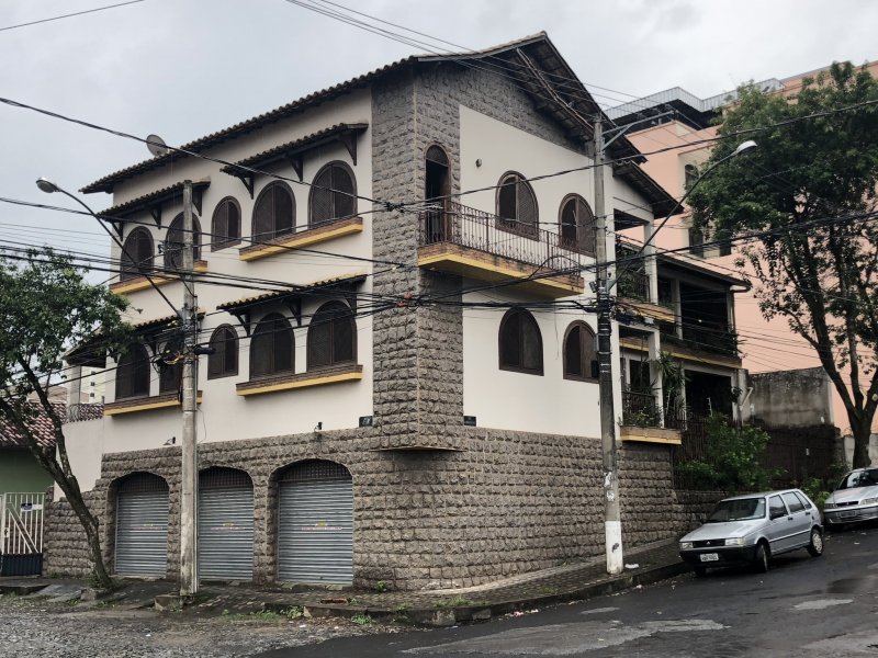 Casa à venda Jardim Nova América com 529m² e 5 quartos por R$ 1.000.000 - 1993927091-0e9b1bf5-c847-411f-b5f8-9ef2b06d6a9e.jpeg