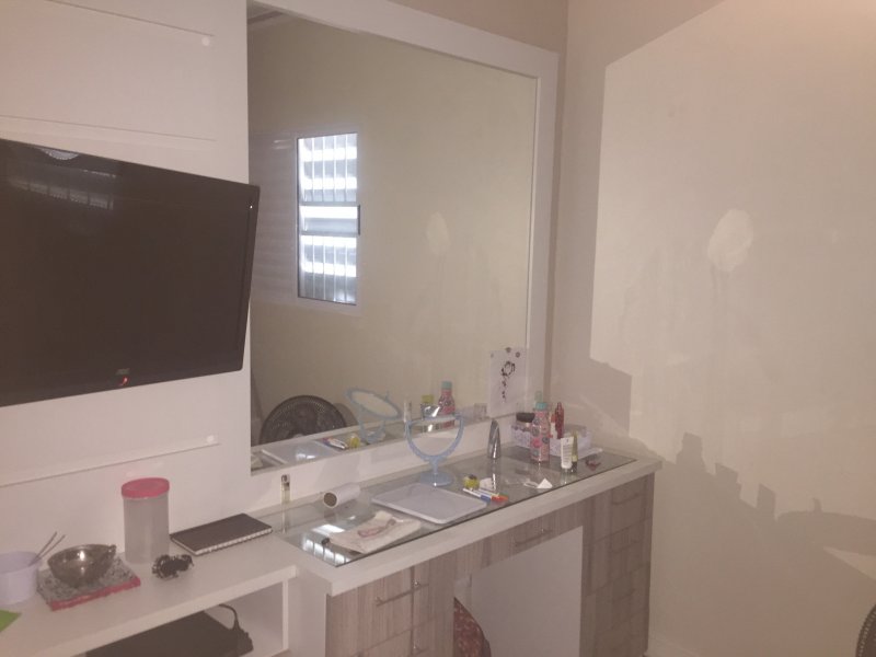 Casa à venda Vila Santa Luzia com 165m² e 3 quartos por R$ 660.000 - 429091281-img-3161.JPG