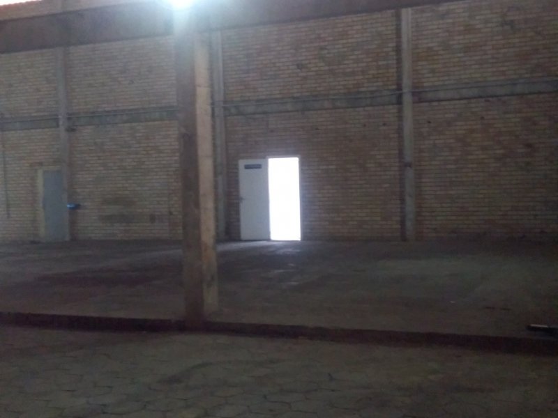 Apartamento à venda Vila Santo Antonio com 2700m² e 5 quartos por R$ 1.700.000 - 1233253183-img-20170215-153907.jpg