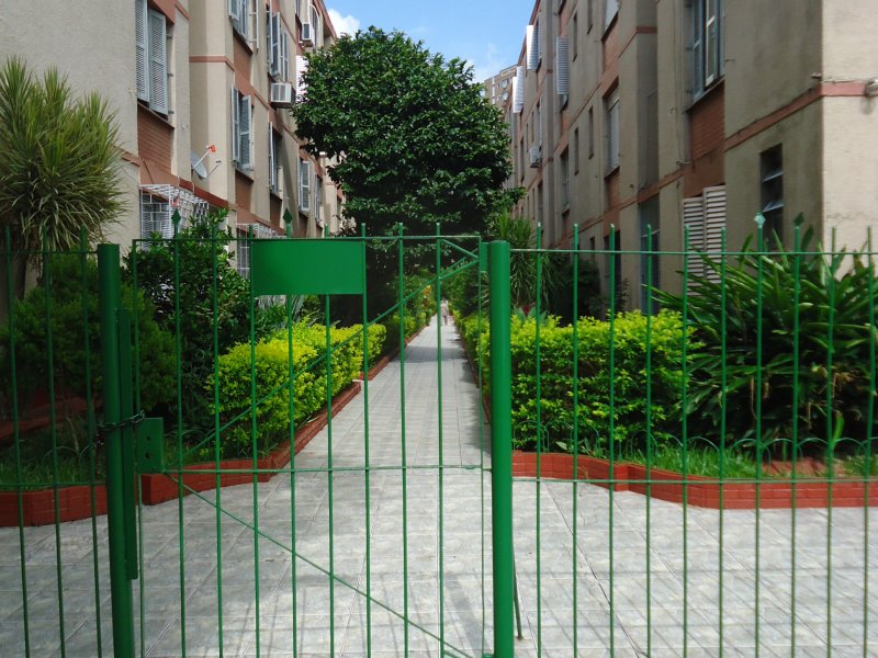 Apartamento à venda Jardim Itu-Sabará com 42m² e 1 quarto por R$ 150.000 - 1536632156-vista-do-corredor-entrada.JPG