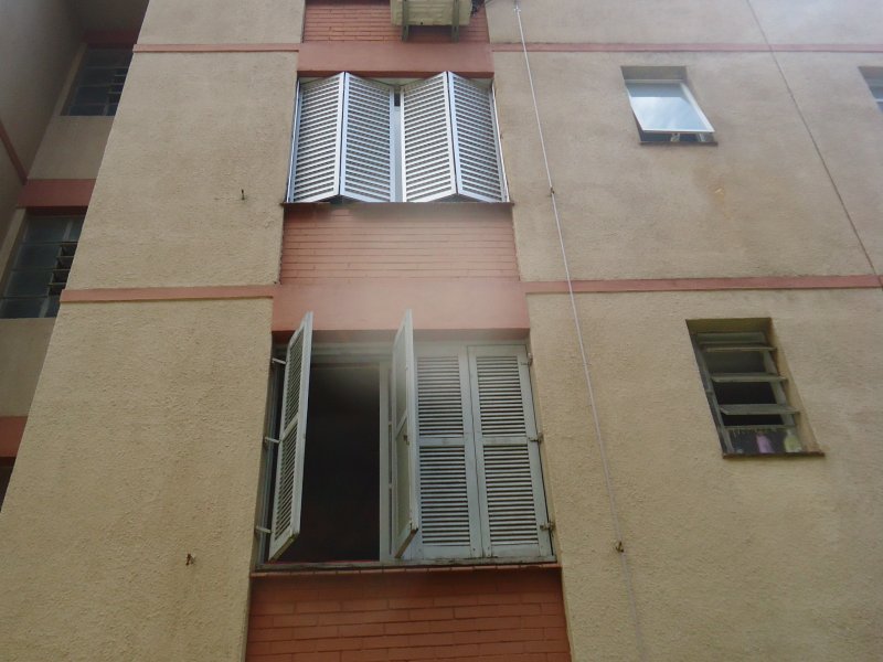 Apartamento à venda Jardim Itu-Sabará com 42m² e 1 quarto por R$ 150.000 - 645666356-fachada-de-entrada-ii.JPG