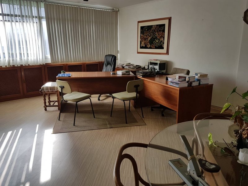 Comercial à venda Centro com 140m² e  quartos por R$ 450.000 - 1295742460-66102159-653364148514160-6707341218029764608-n.jpg
