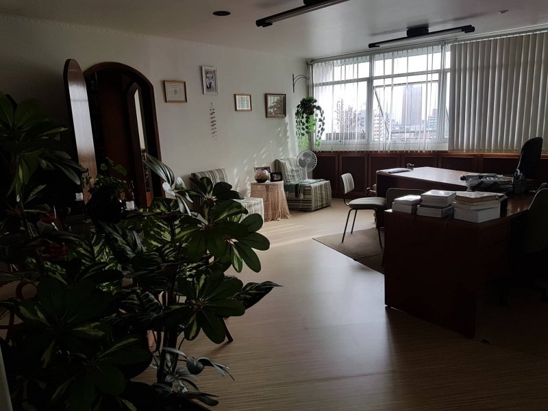Comercial à venda Centro com 140m² e  quartos por R$ 450.000 - 1776713684-66079956-339726836919148-2460517168228335616-n.jpg